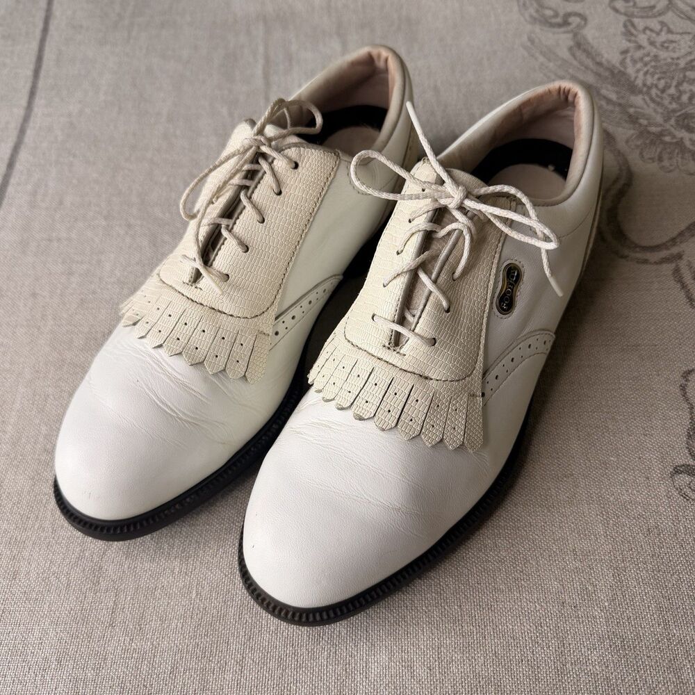 Footjoy Dryjoys Vintage Brogue Kiltie Lace Up Spike Golf Shoes Women 8 White Tan